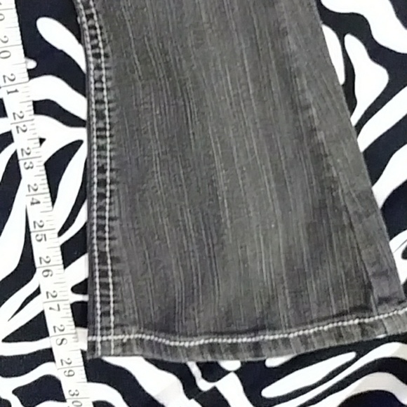 Girl's Red Rivet Jeans - Picture 3 of 6